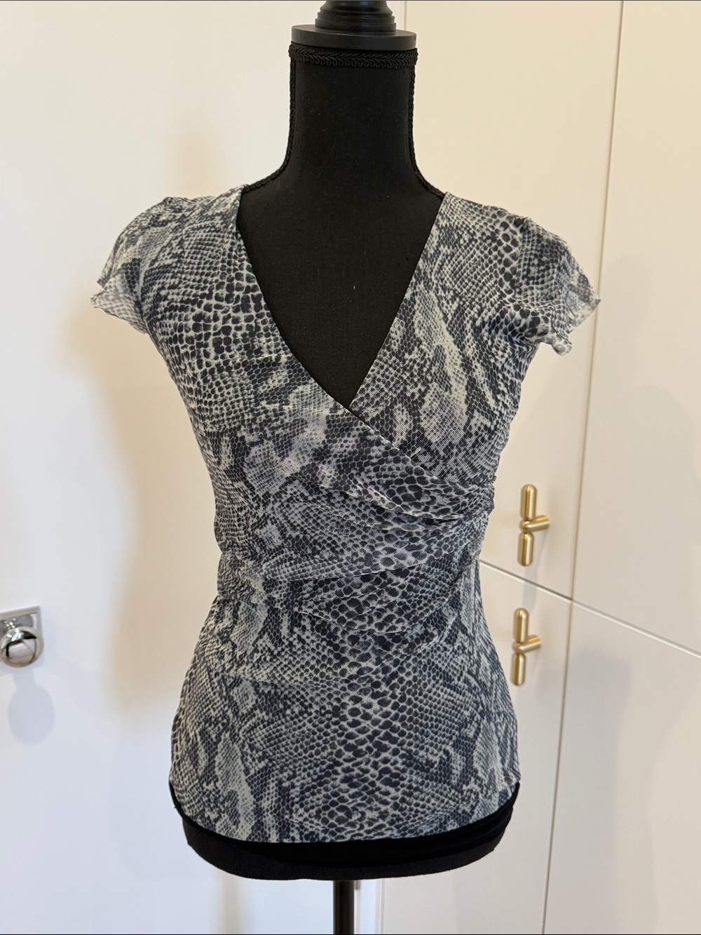 Sweet Pea Black & Gray Snake-Print Wrap Top